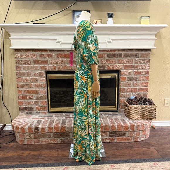 NWT BETSEY JOHNSON Tropical Smocked Green and Yellow Maxi Dress - Picture 8 of 17